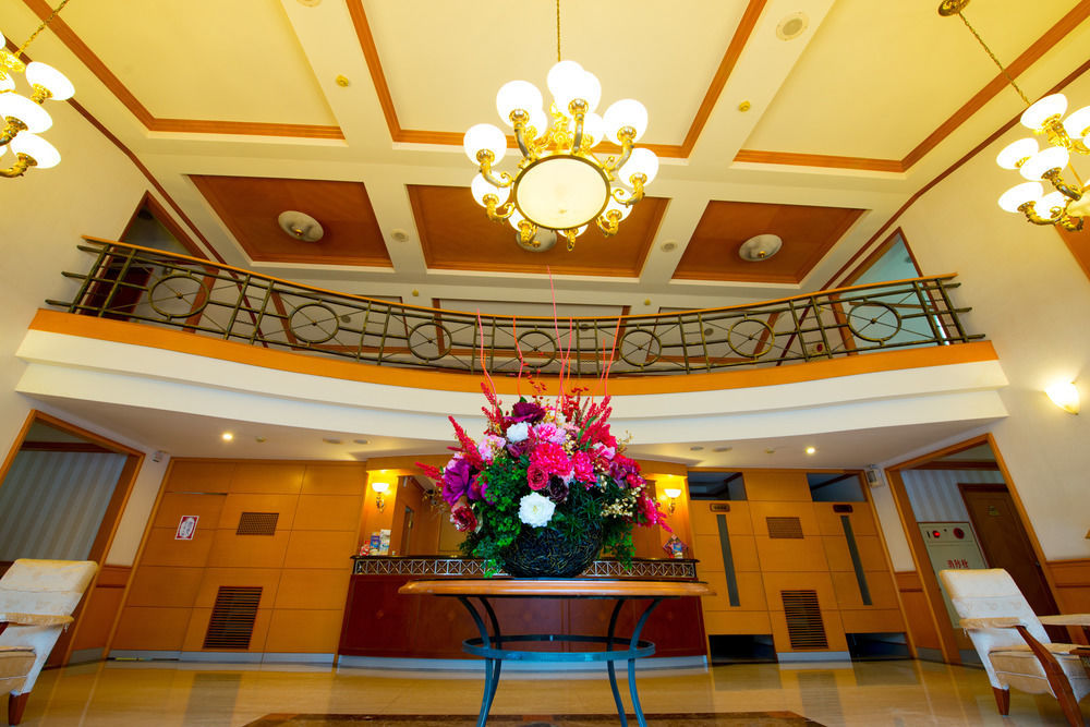 Shan Shui Shen Resortopia Hotel Guanshan Exterior photo