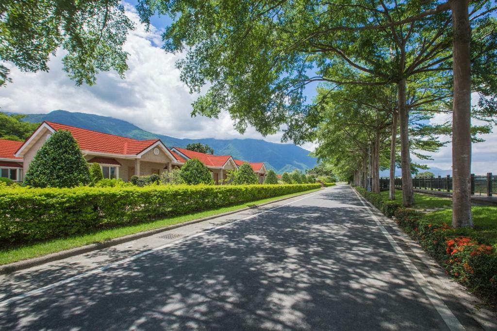 Shan Shui Shen Resortopia Hotel Guanshan Exterior photo